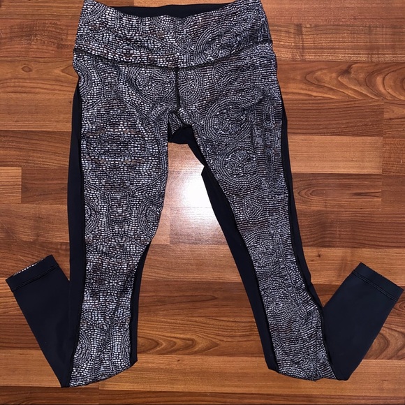 lululemon athletica Pants - Lululemon Wunder Under Leggings